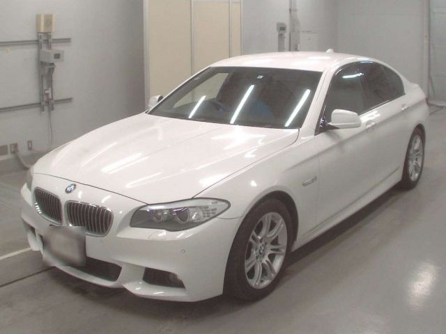 60794 BMW 5 SERIES 2012 г. (CAA Tokyo)